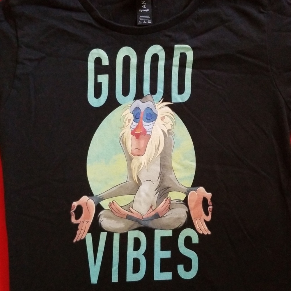 Black Lightweight Disney tshirt with Yoga Rafiki Lion King
